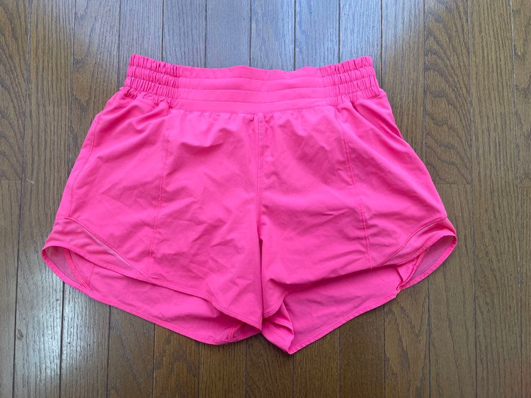 ルルレモン　半袖　ショットパンツ　上下セット　M