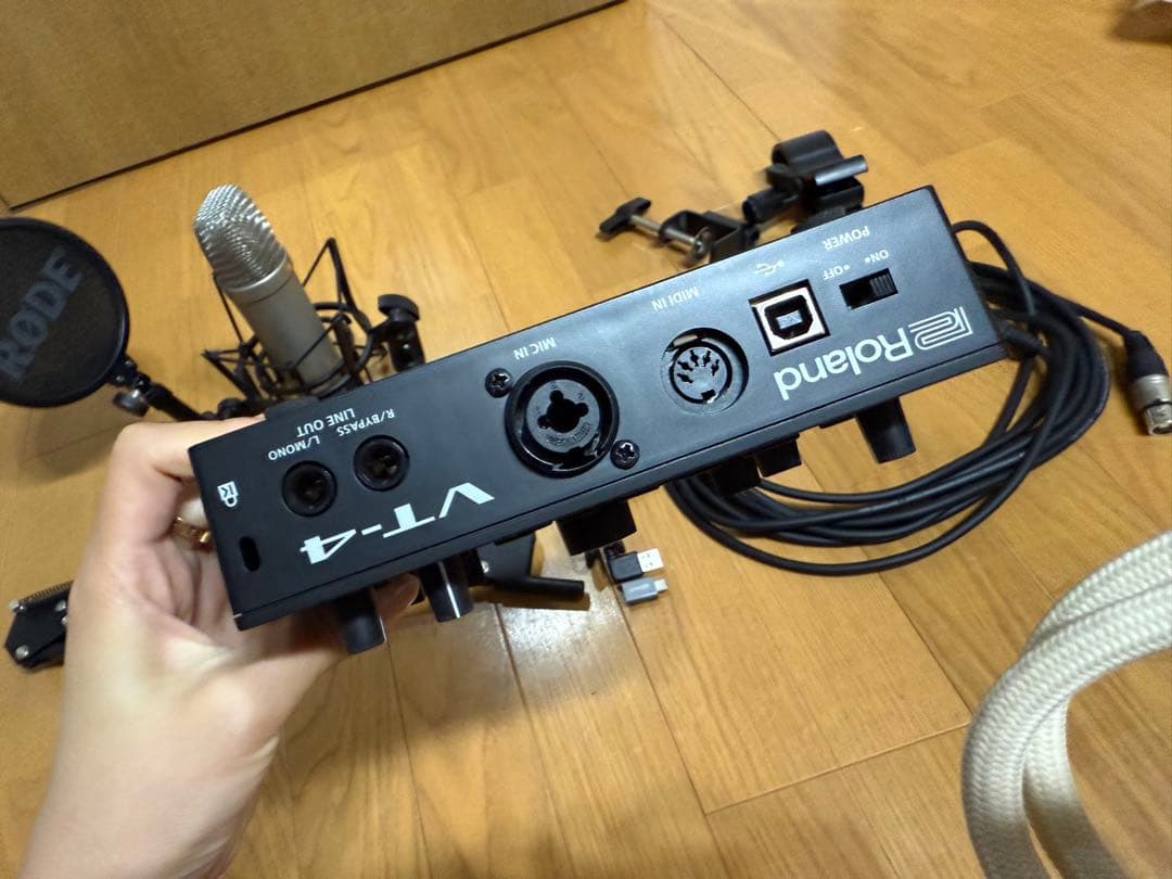 Roland VT-4 ボイストランスフォーマー　マイクなど　セット