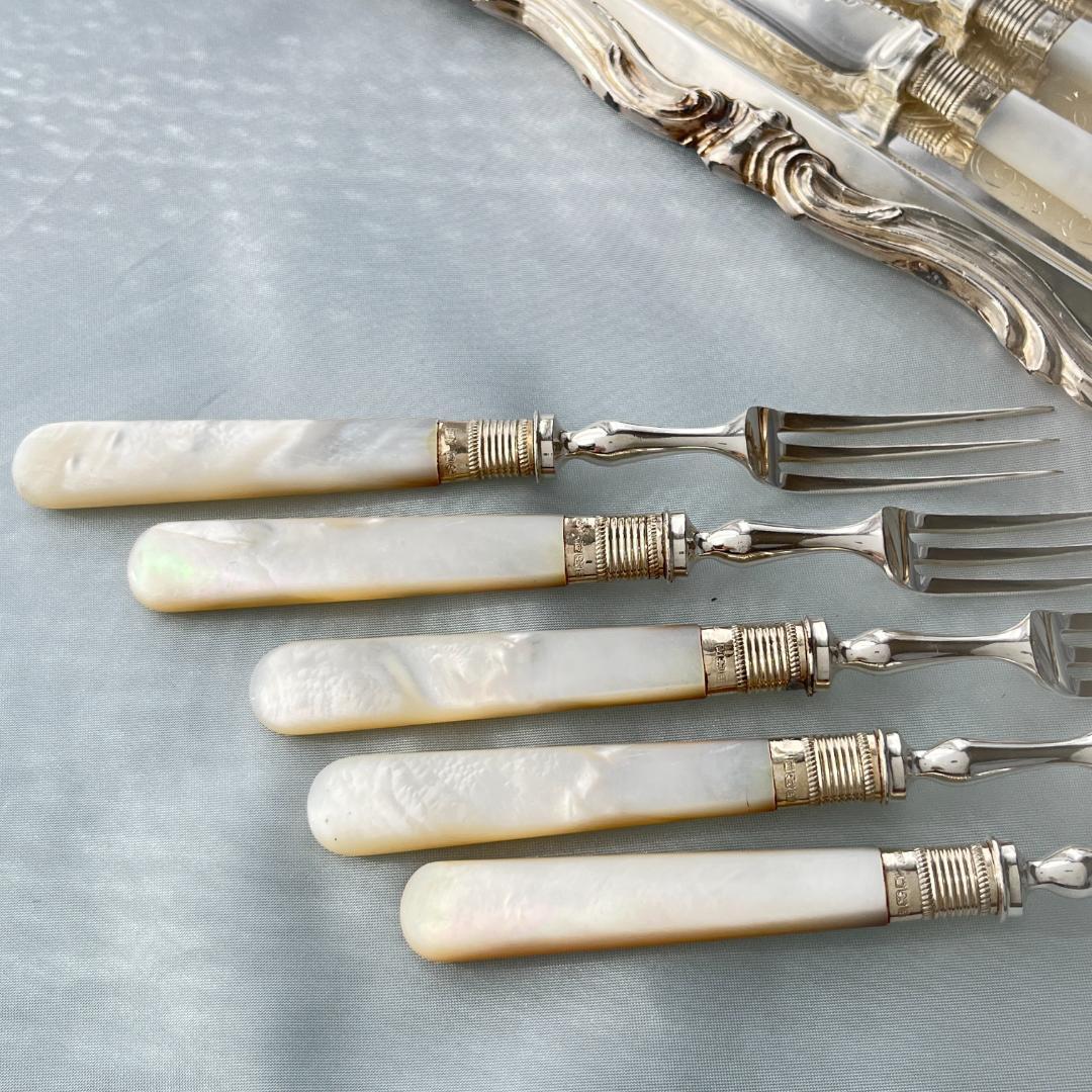 【William Yates 】【白蝶貝 / 純銀継手】デザートセット ケース