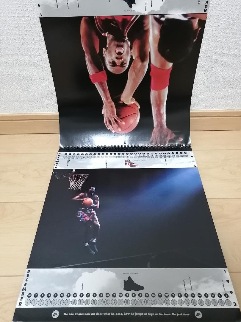 【美品】マイケルジョーダン10yearsカレンダー