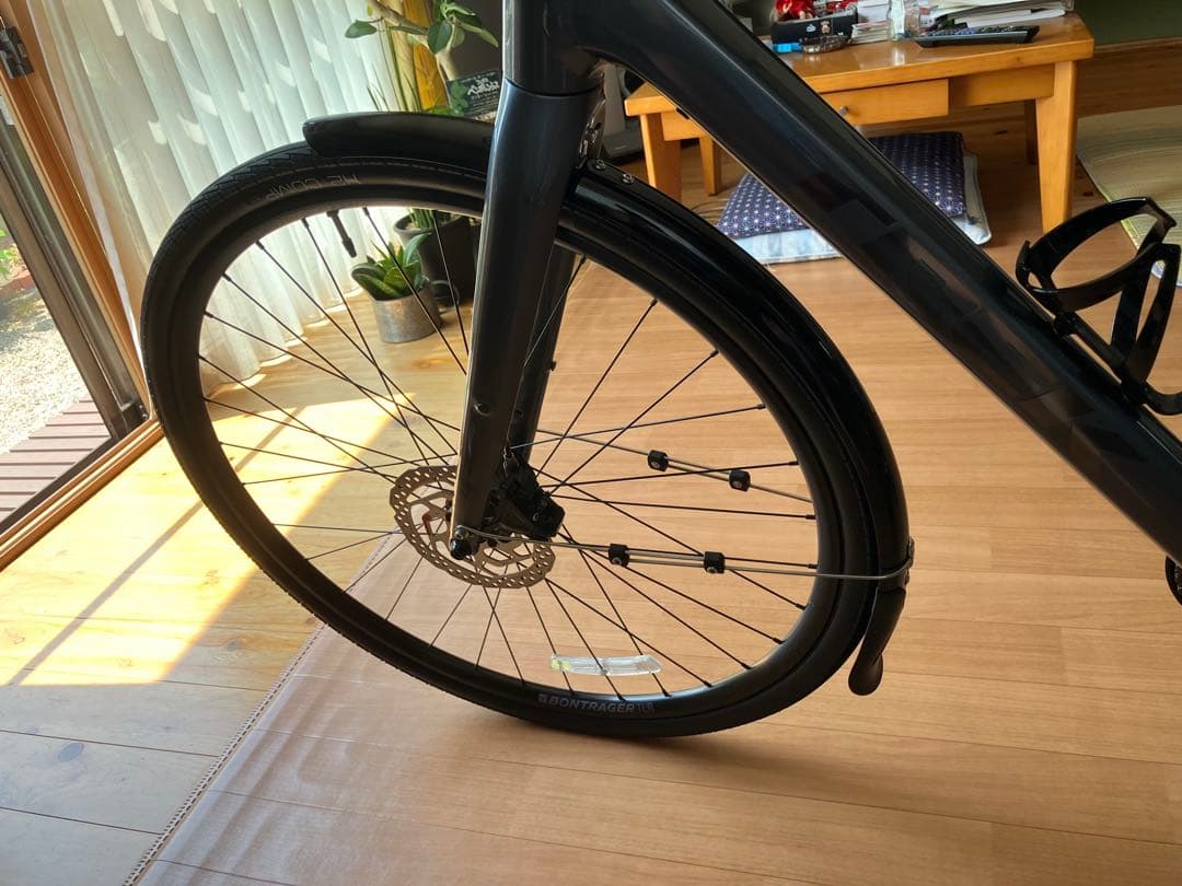 ボントレガー NCS フェンダーセット のみTREK FX3 Gen4に装着