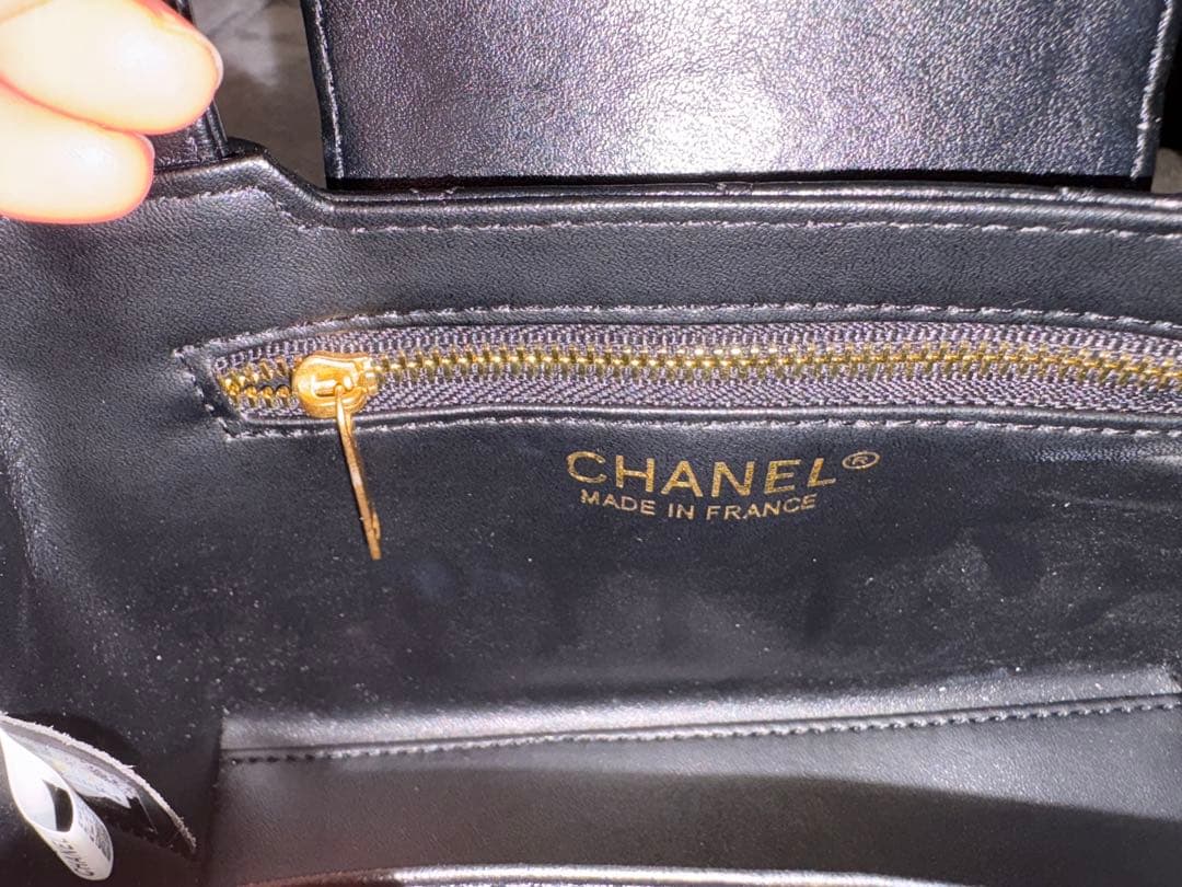 ♡美品♡ ブラック キルティング ハンドバッグ　ノベルティ