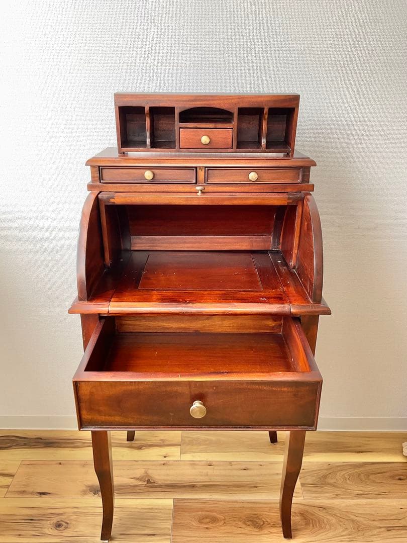 【美品】ヴィンテージのライティングデスク（引き出し付き）