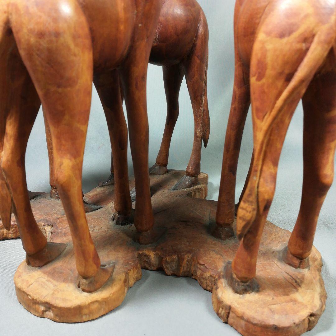 アフリカ　木彫　置物　キリン　彫刻　サイン　作家物