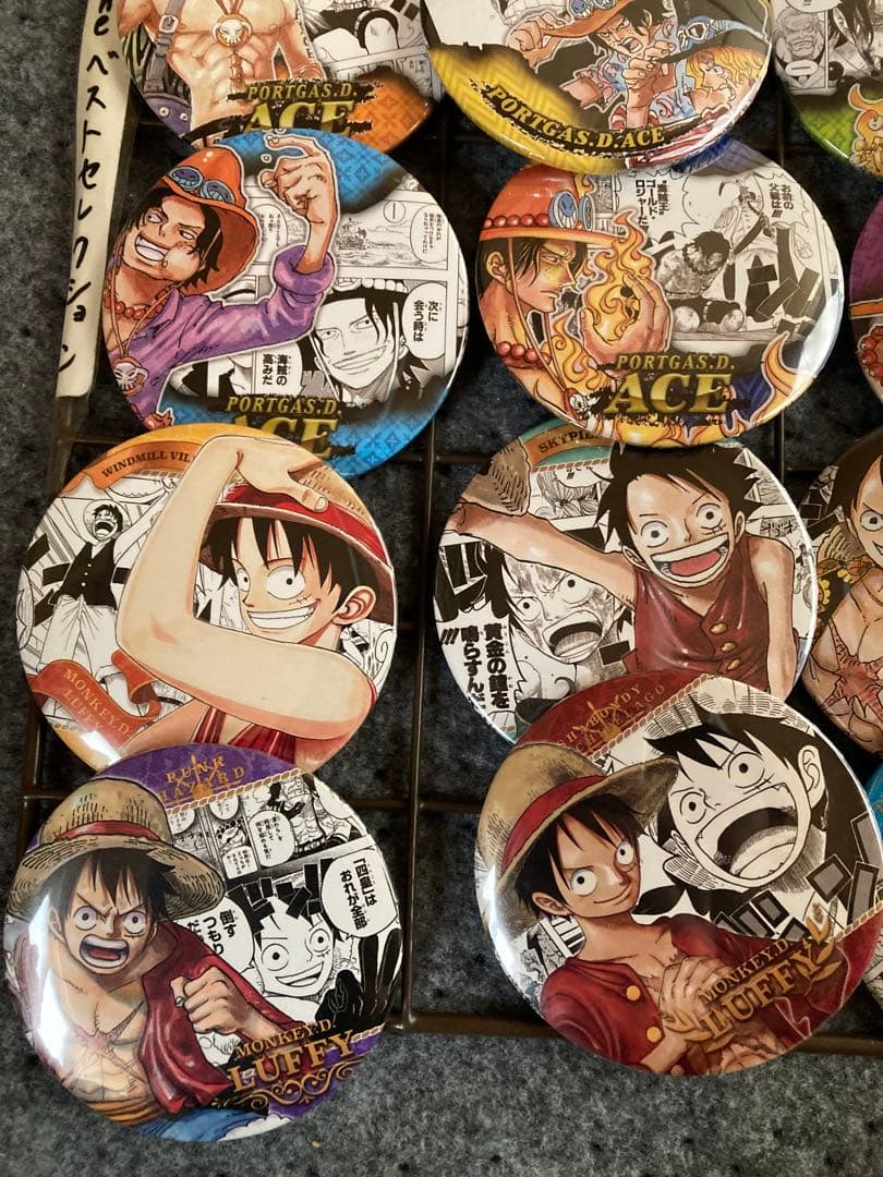 ワンピース　缶バッジ　40個　まとめ