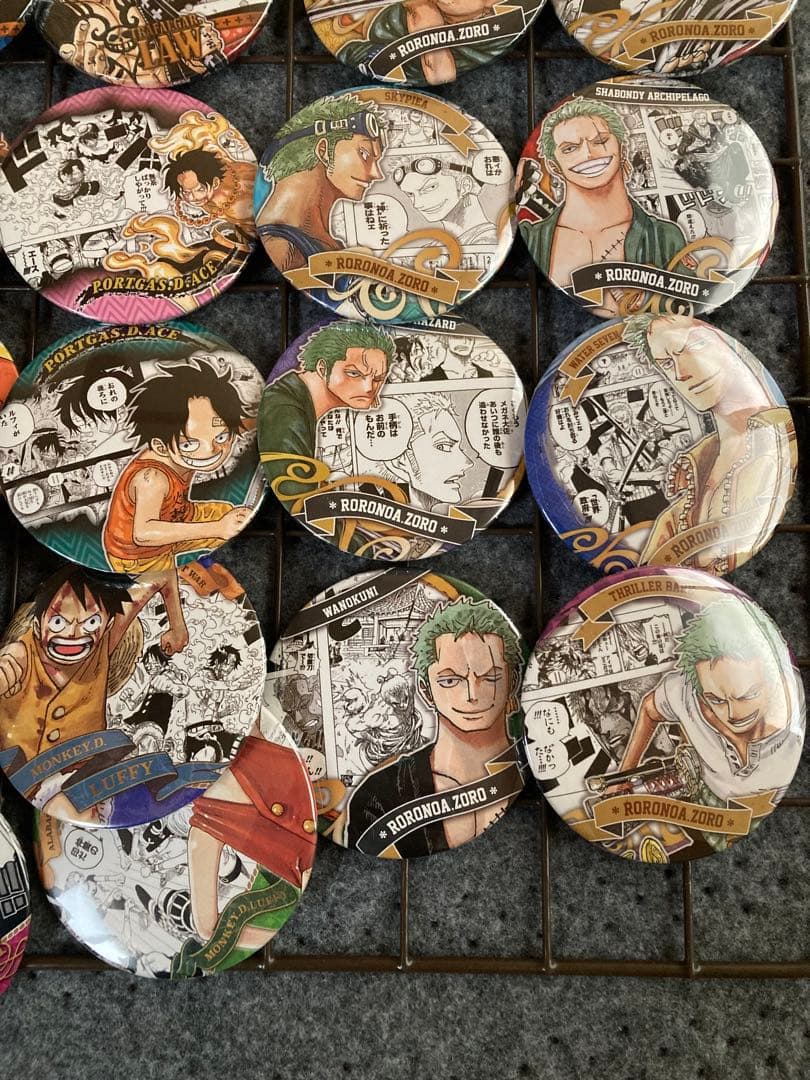 ワンピース　缶バッジ　40個　まとめ