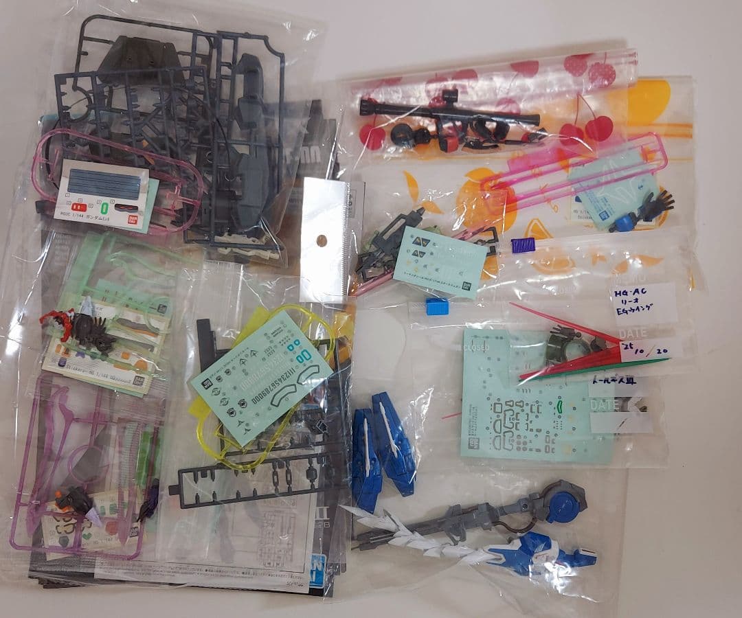 ガンプラ 組立済み完成品 13体セット まとめ売り