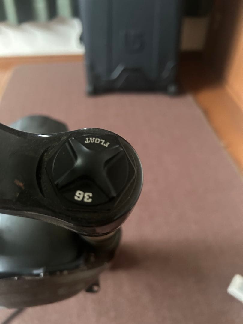 フロントフォーク 36 275/275 ブラウン