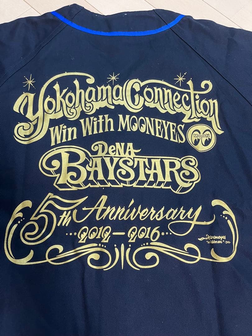 プロ野球　横浜DeNAベイスターズ限定　ムーンアイズコラボTシャツ　dena
