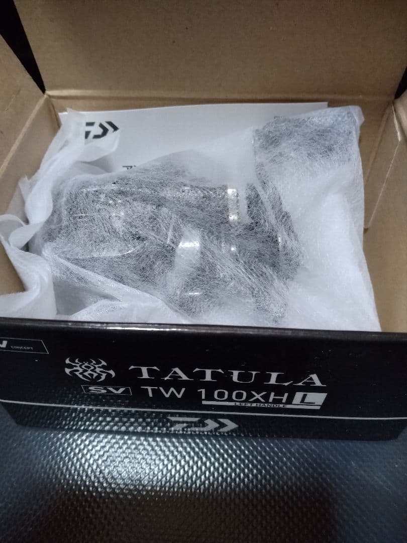 ダイワ　25TATULA SV TW 100XHL ベイトリール