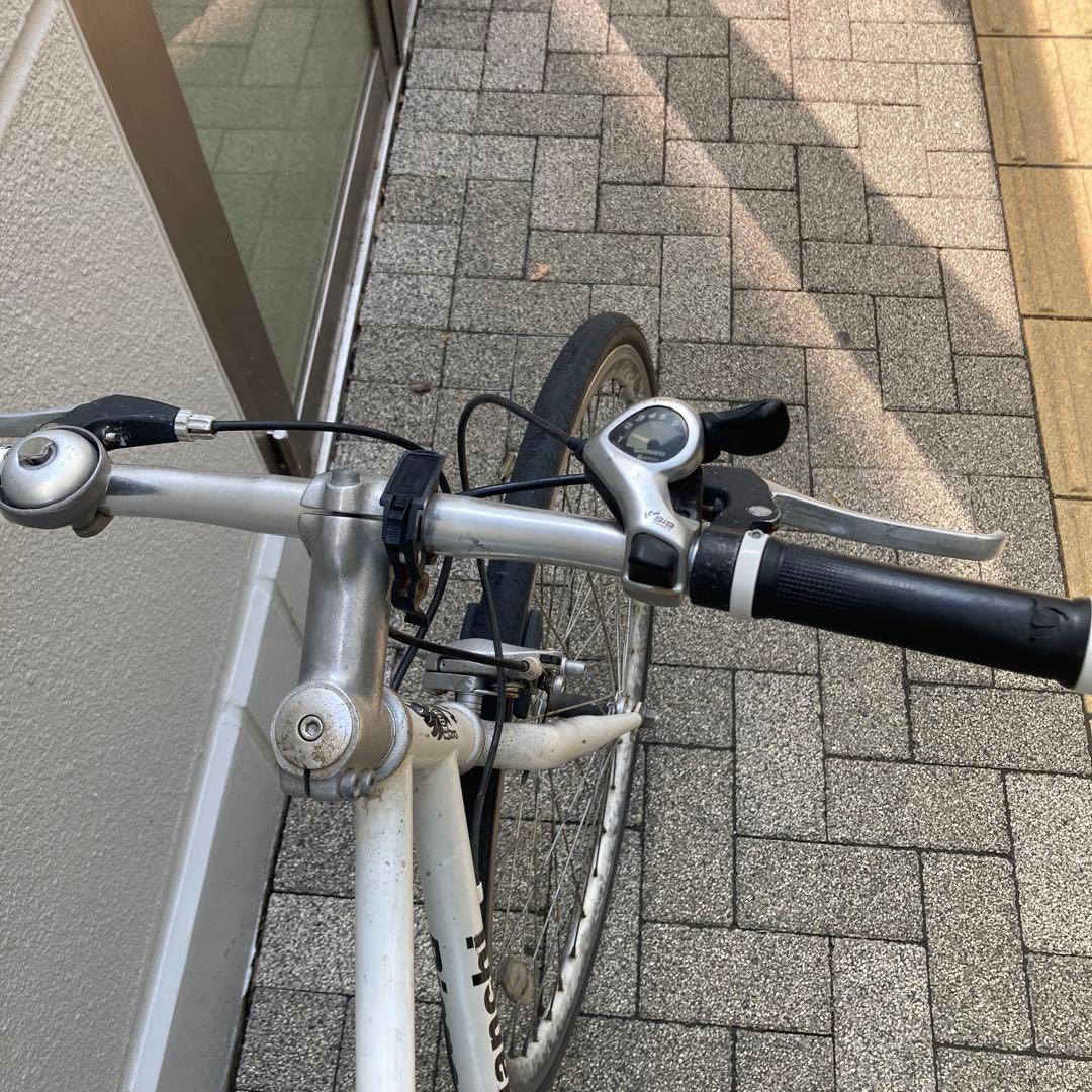 chi　引き取り限定　福岡　 クロスバイク ホワイト　700CC