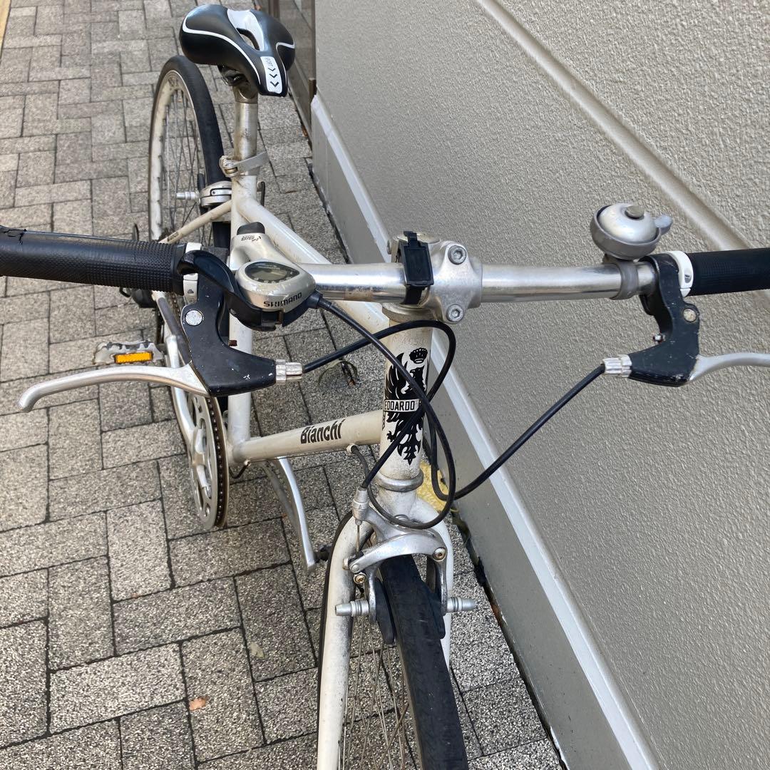 chi　引き取り限定　福岡　 クロスバイク ホワイト　700CC