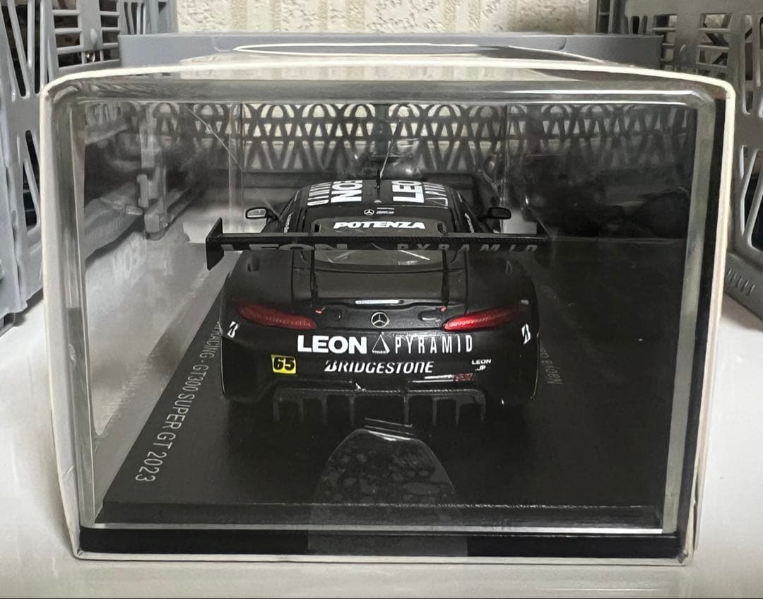 spark leon K2 R&D super gt ミニカー