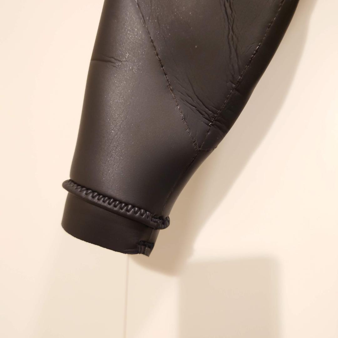 【O’neill】オニール　5/3 mm 　セミドライ　メンズ　ウェットスーツ