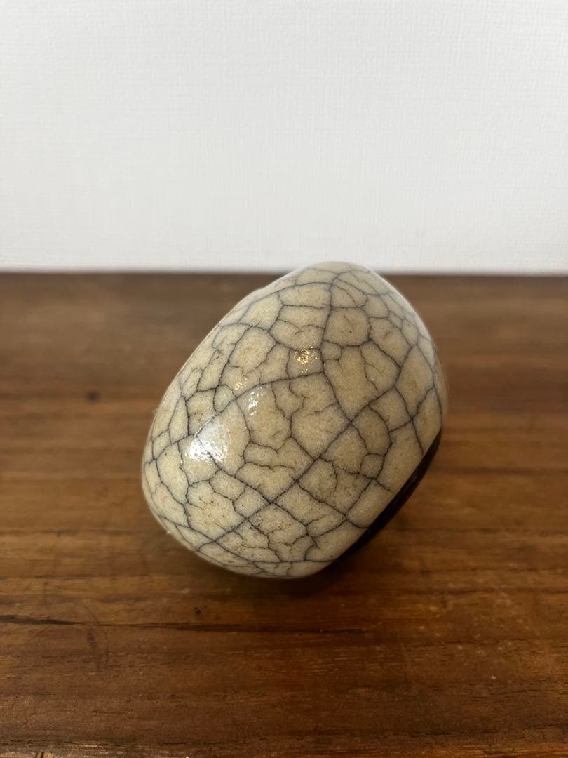 明時代　哥釉水盂