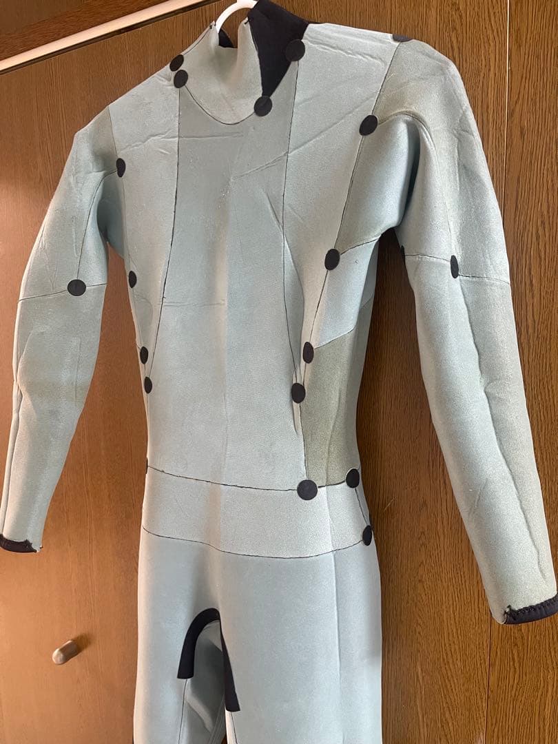 Hurley ウェットスーツ 黒 ヒョウ柄