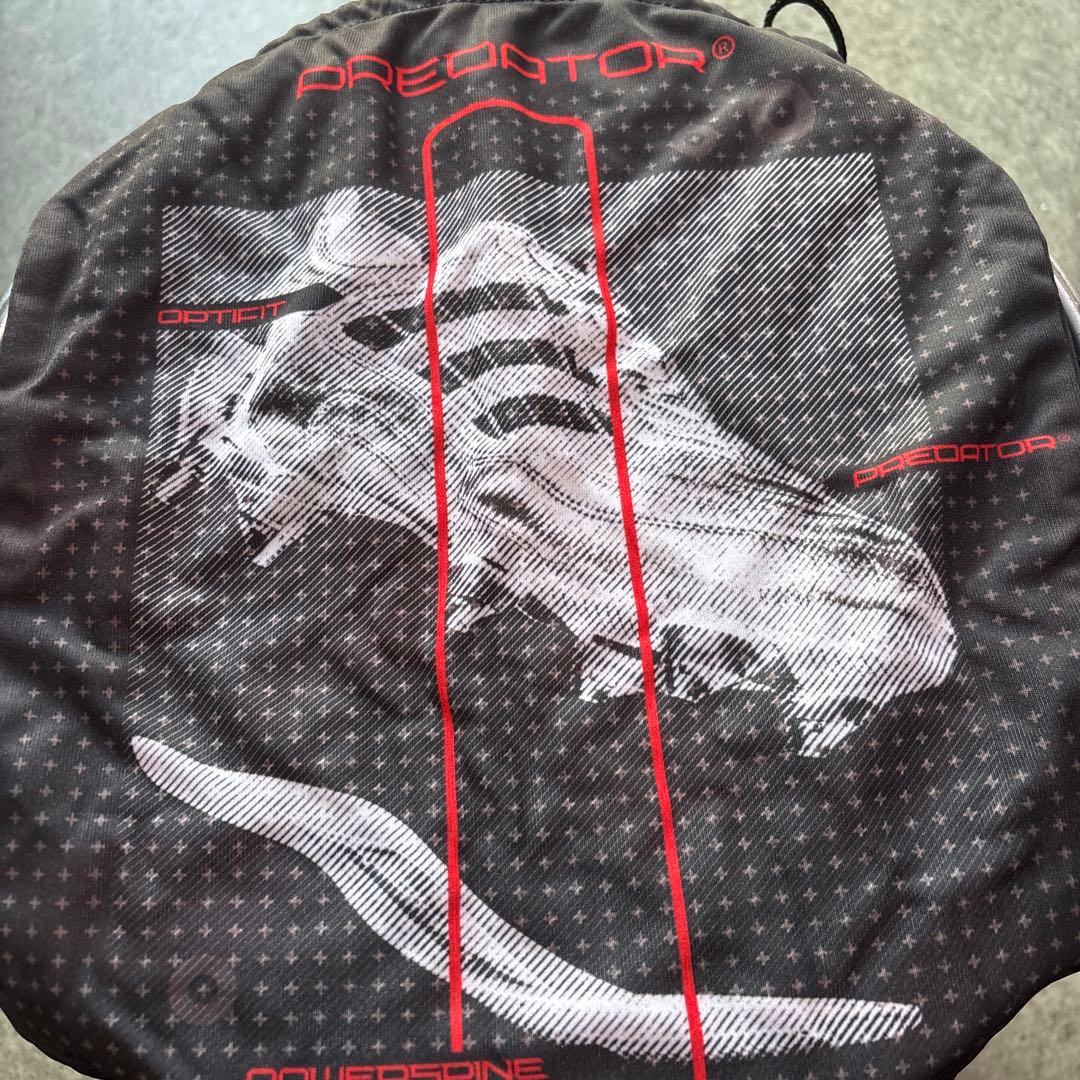 アディダスサッカースパイク新品プレデターSG