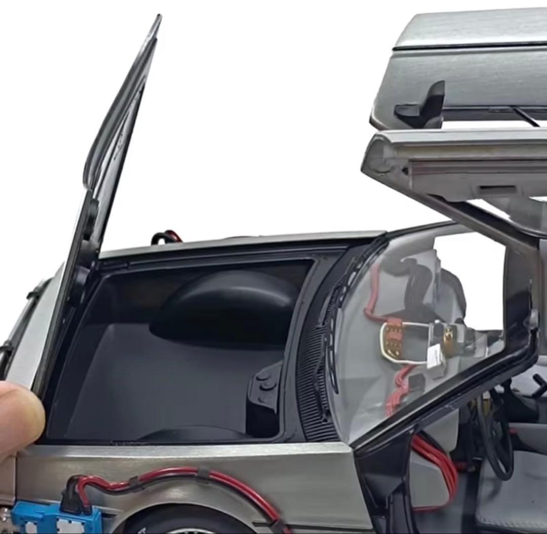 Hot wheels デロリアン タイムマシン 1/18スケール