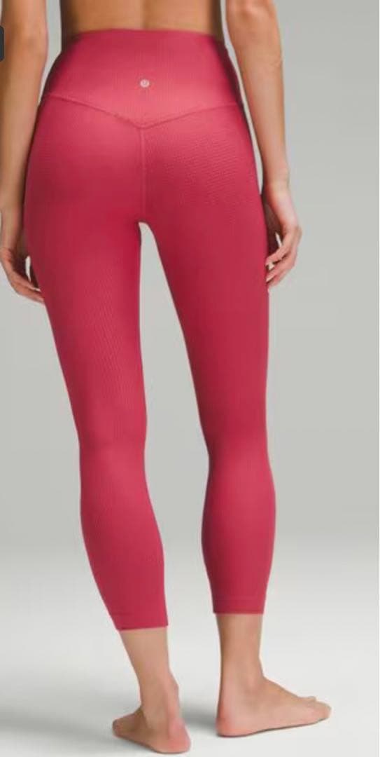 新品 ルルレモン V-Waist Yoga Tight 25\"（サイズ4）