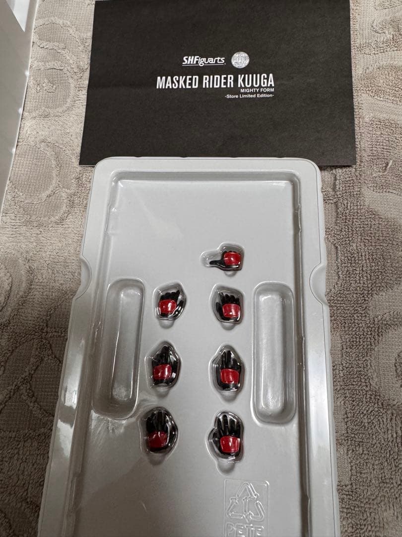 S.H.Figuarts 真骨彫製法 仮面ライダークウガ マイティフォーム