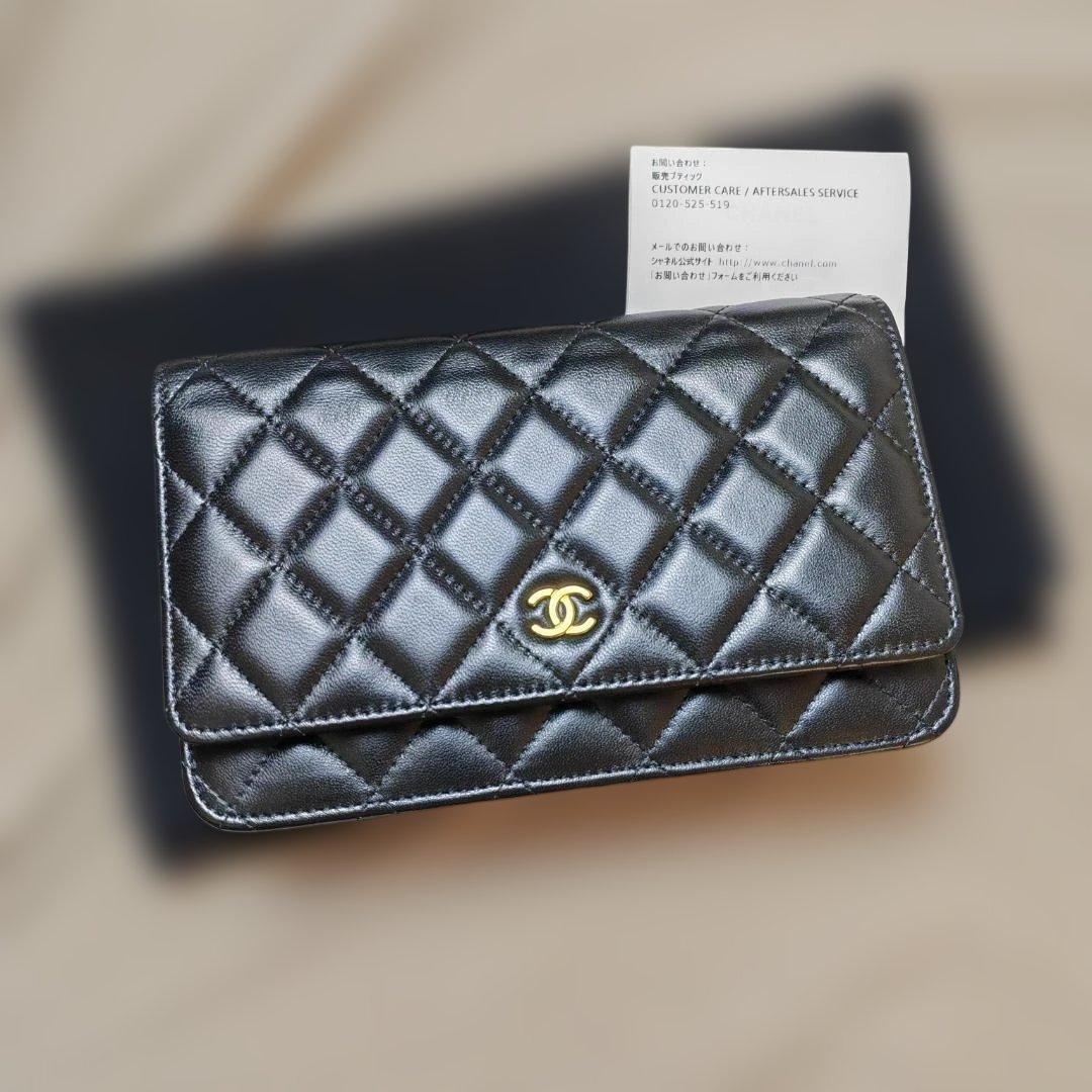 CHANEL ラムスキン チェーンウォレット ブラック