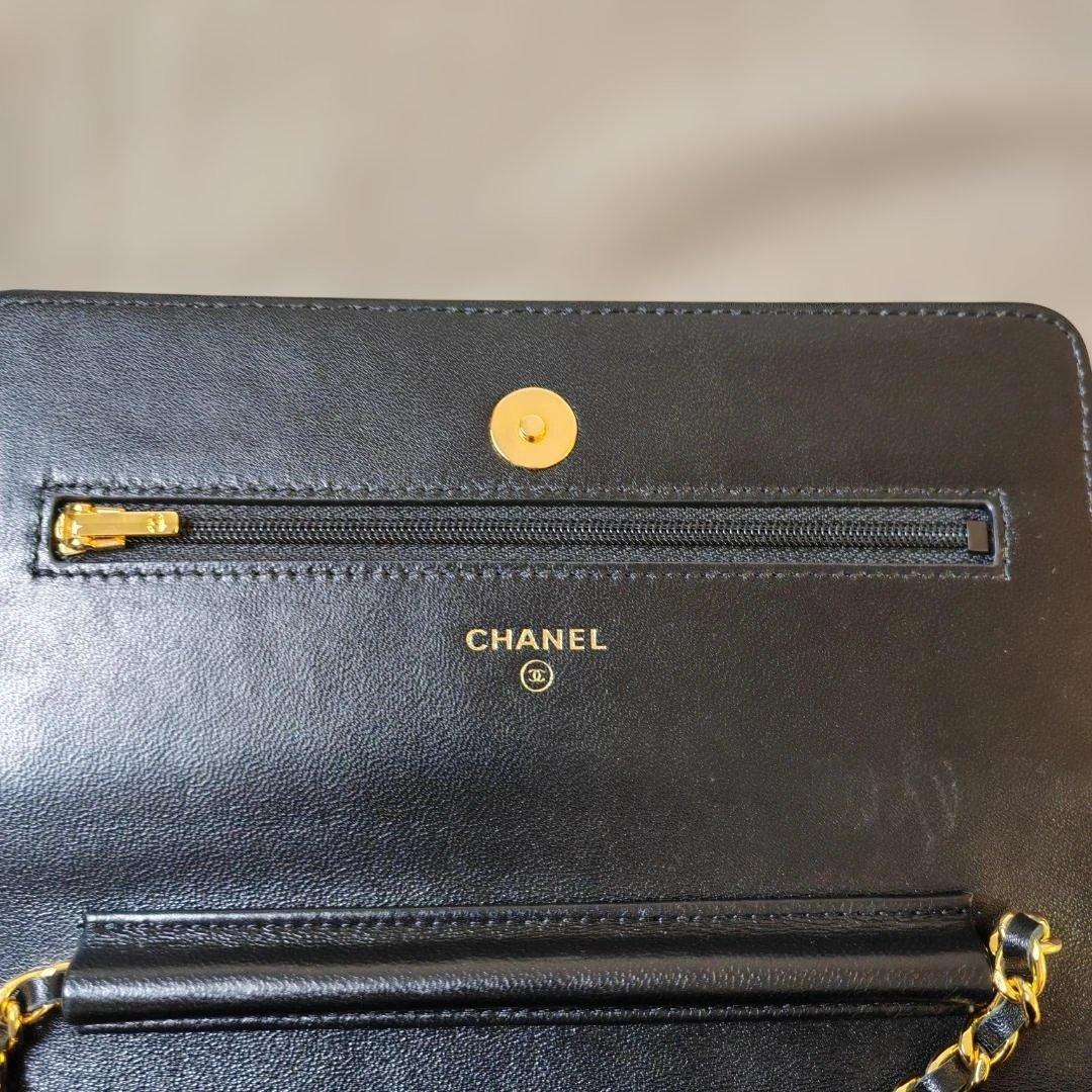 CHANEL ラムスキン チェーンウォレット ブラック