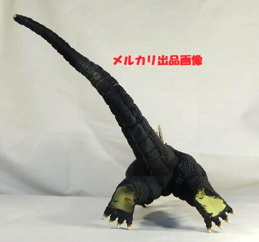 ゴジラ　レジンキット塗装済完成品