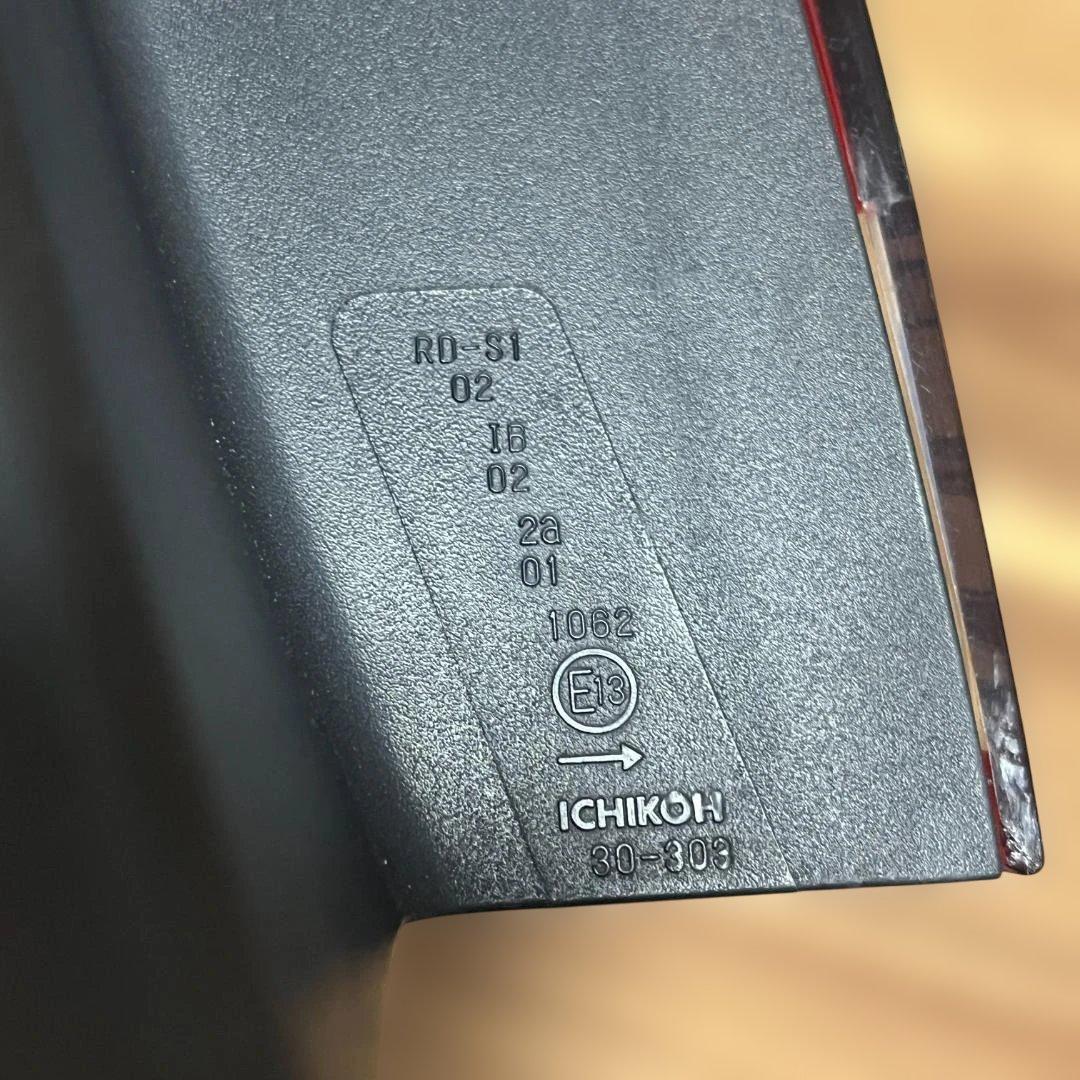 180系 クラウンロイヤル 前期 純正 テールランプ ICHIKO 30-303