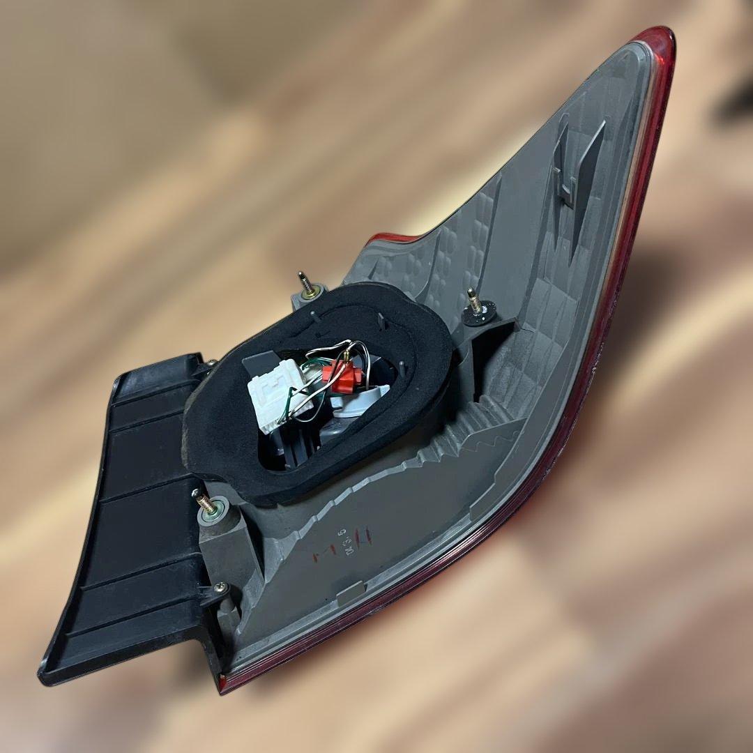 180系 クラウンロイヤル 前期 純正 テールランプ ICHIKO 30-303