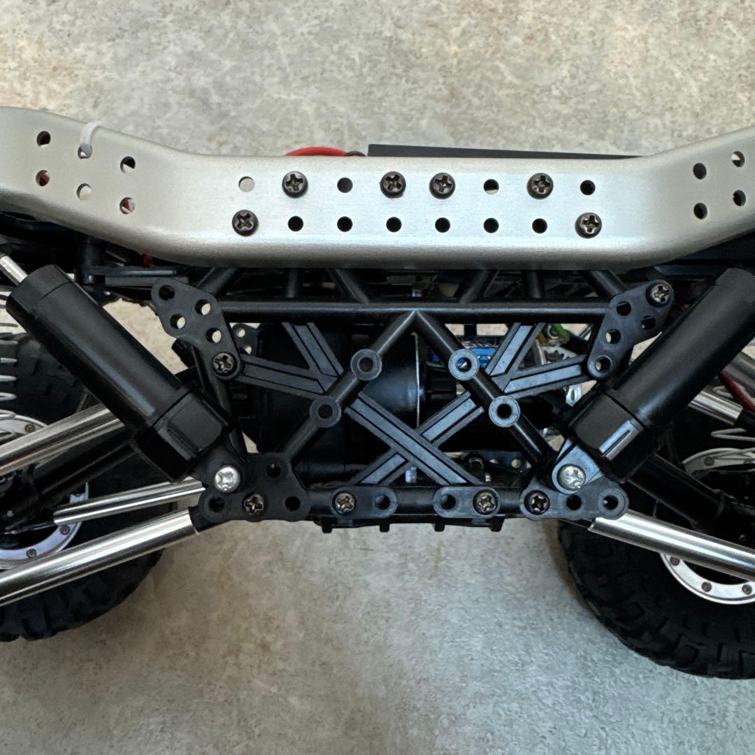 タミヤ トヨタランドクルーザー(CR-01)ロッククローリング用シャーシ