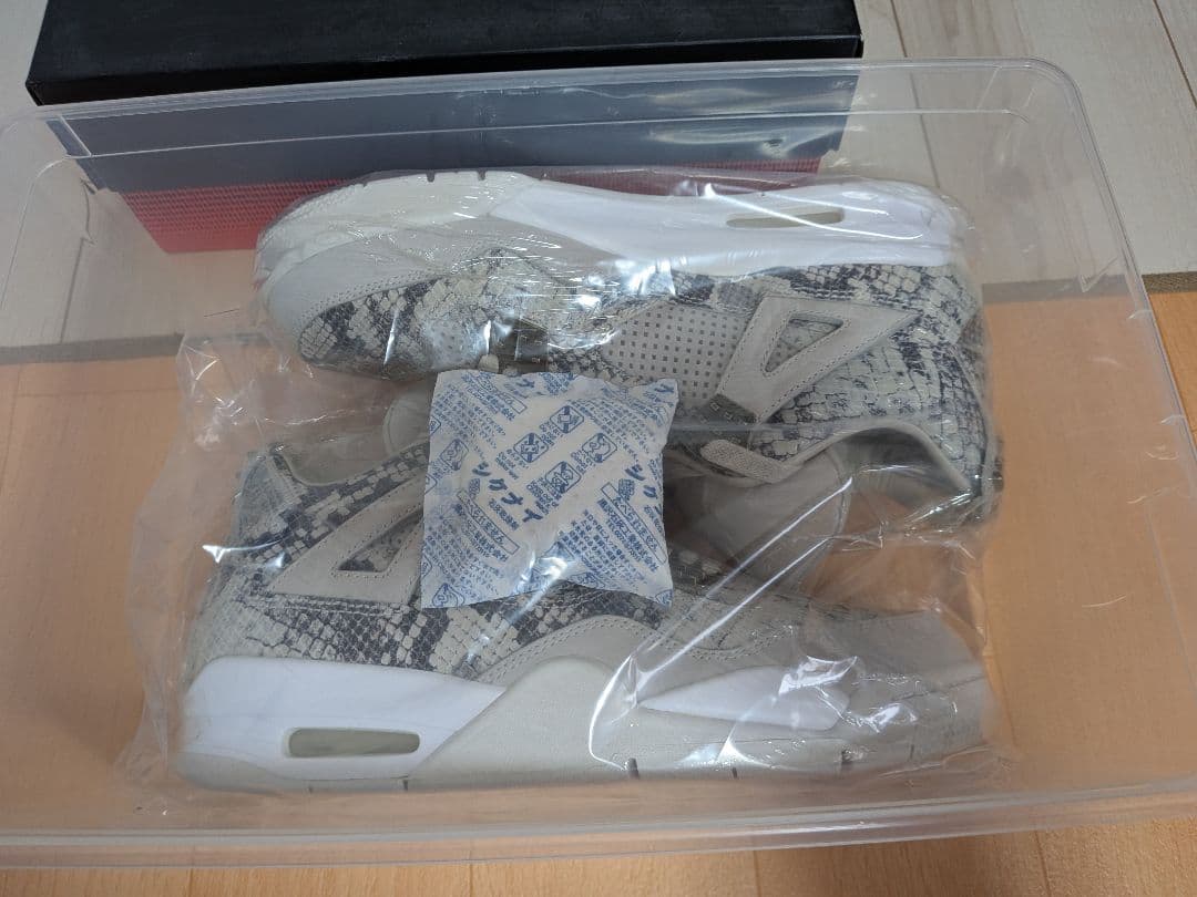シューズ(男性用) Air Jordan 4 snakeskin Premium