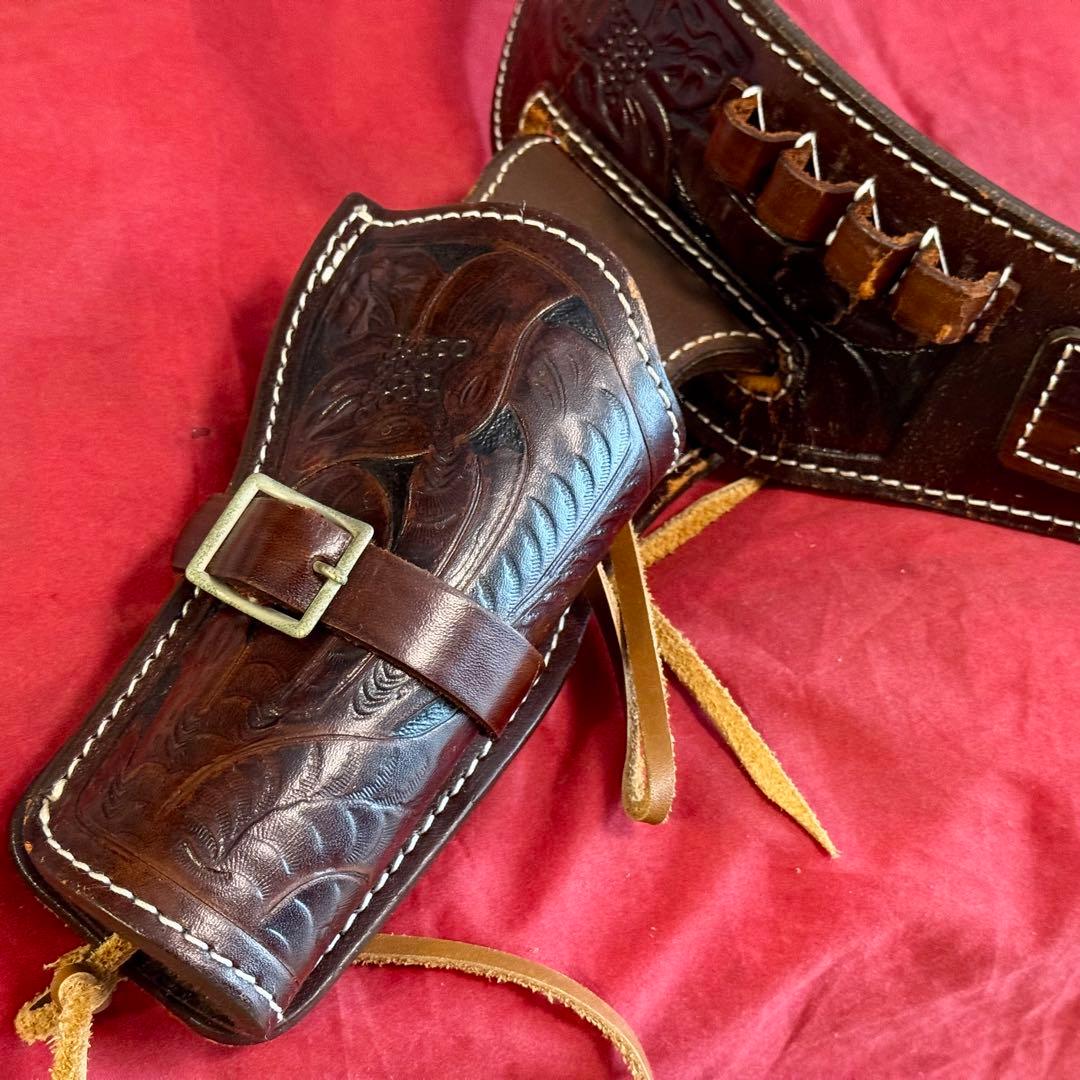 整備済 革製 彫刻付き ウェスタン ガンベルト ホルスター コルトSAA用