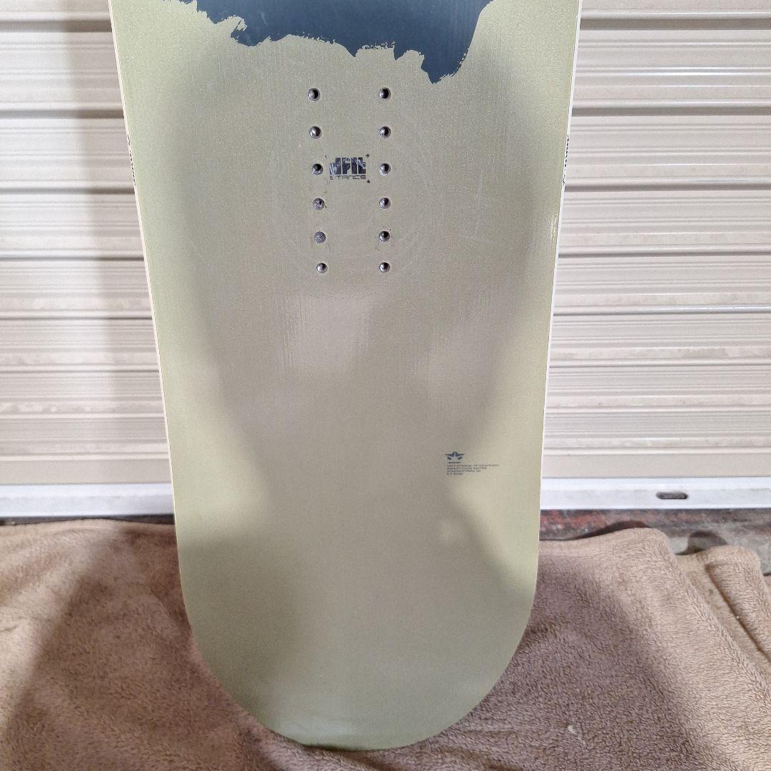 スノーボード板　ROME SDS