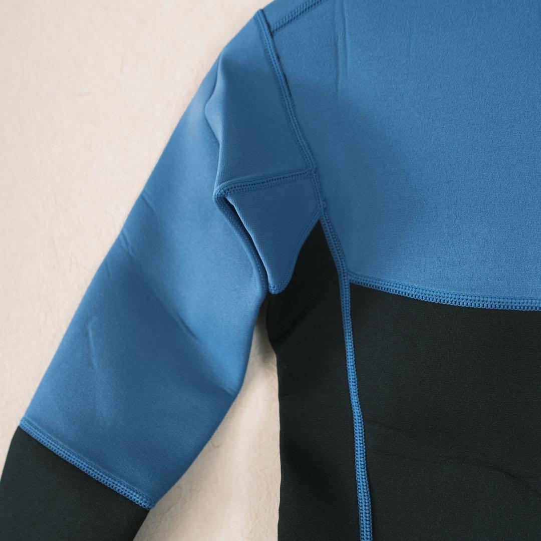 タッパーウェットスーツ 青/黒