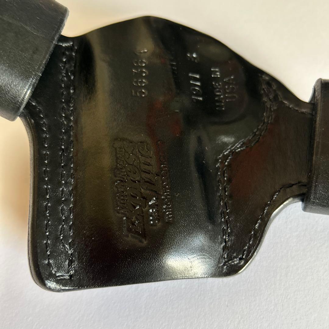 レザーホリスター