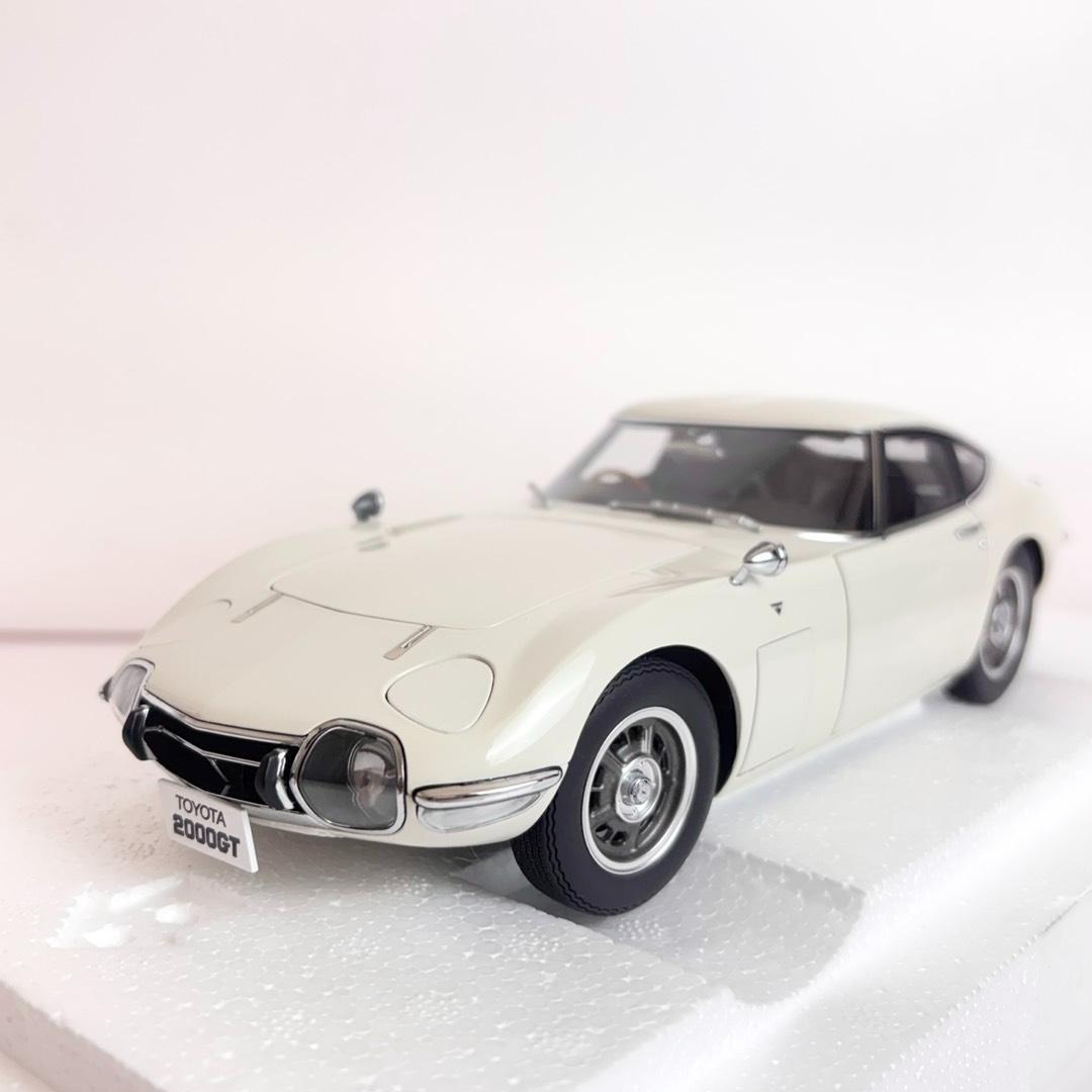 1/18 オートアート 78753 トヨタ2000GT