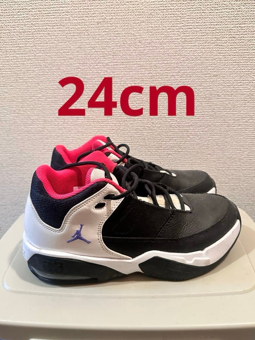 シューズ(女性用) Air Jordan Max Aura 3 black/white/pink