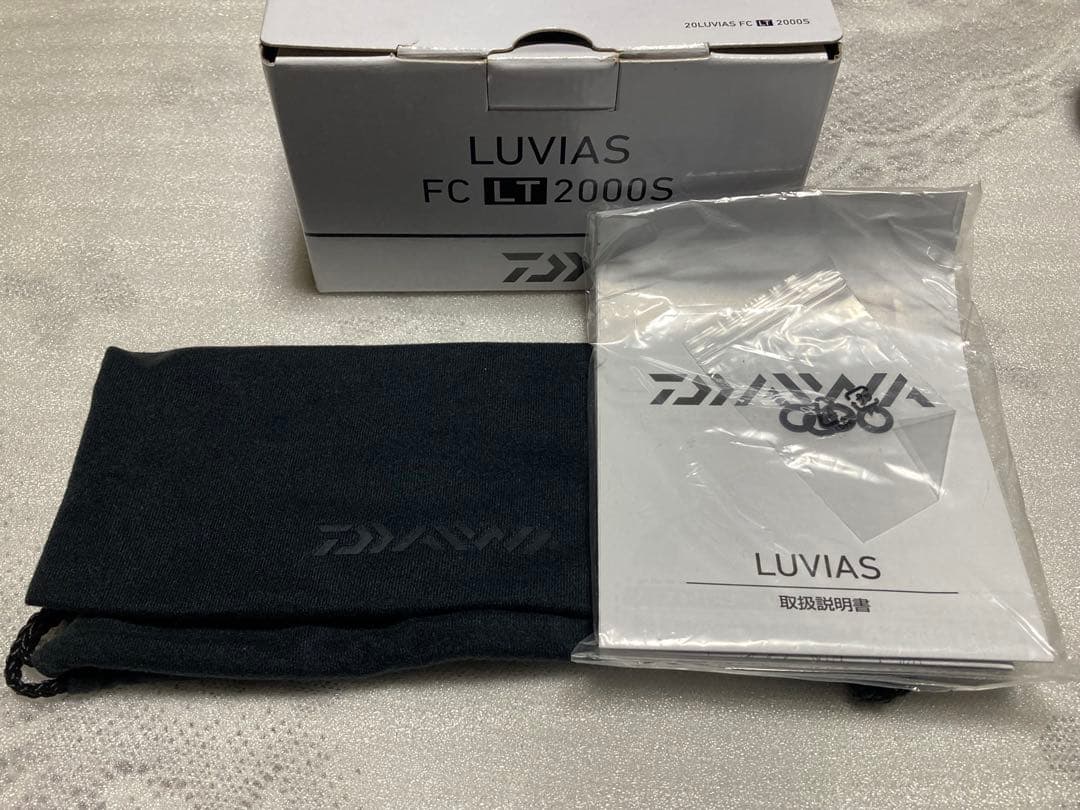【美品】ダイワ 20ルビアス FC-LT2000S＋オプション品