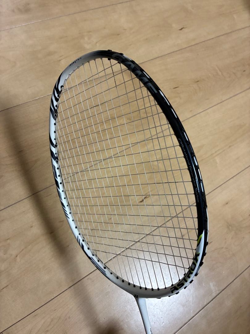 ヨネックス　アストロクス99ゲーム　4UG5