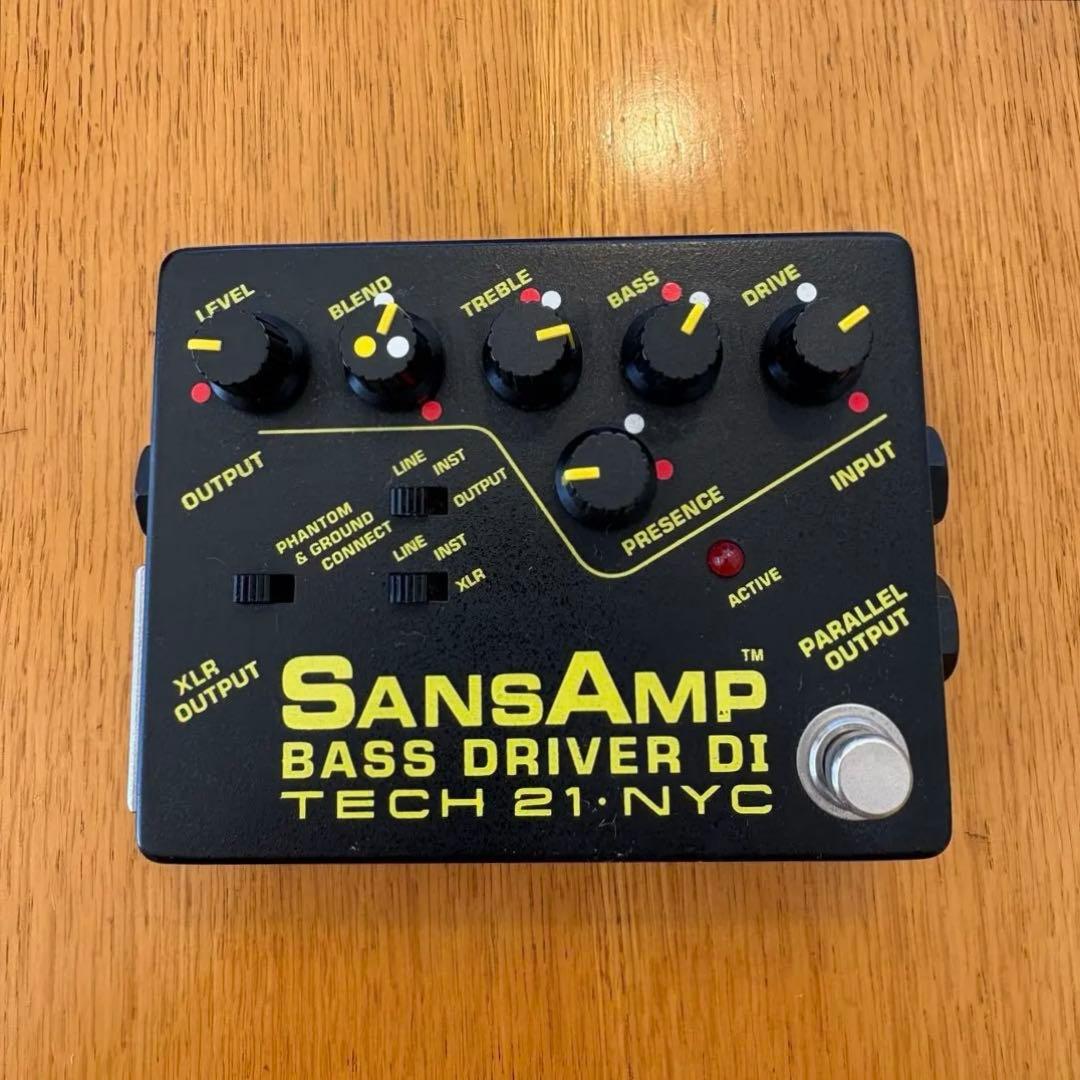 ベース SansAmp BASS D DI Tech 21