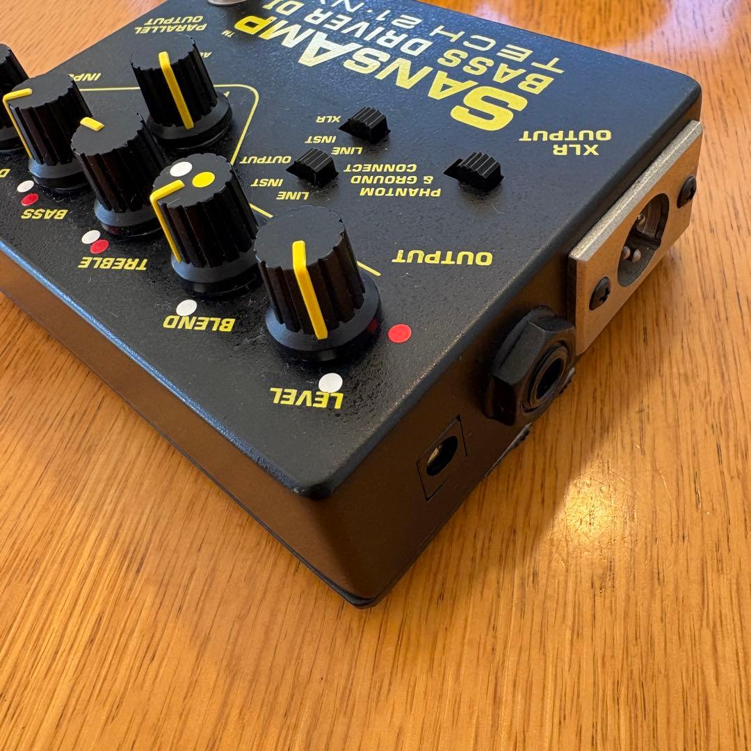 ベース SansAmp BASS D DI Tech 21