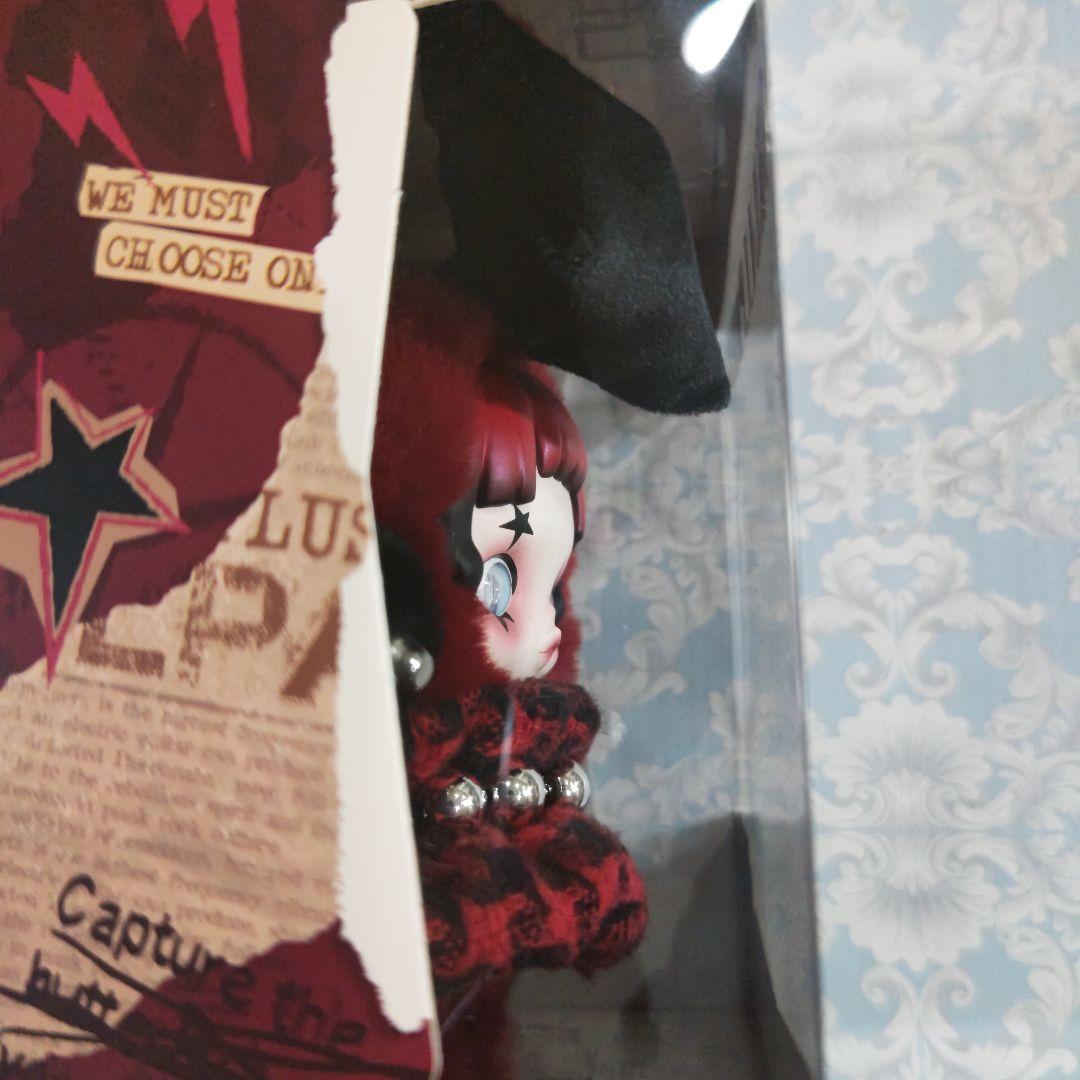 POPMART SKULLPANDA 6Khzヨーロッパ限定　UE