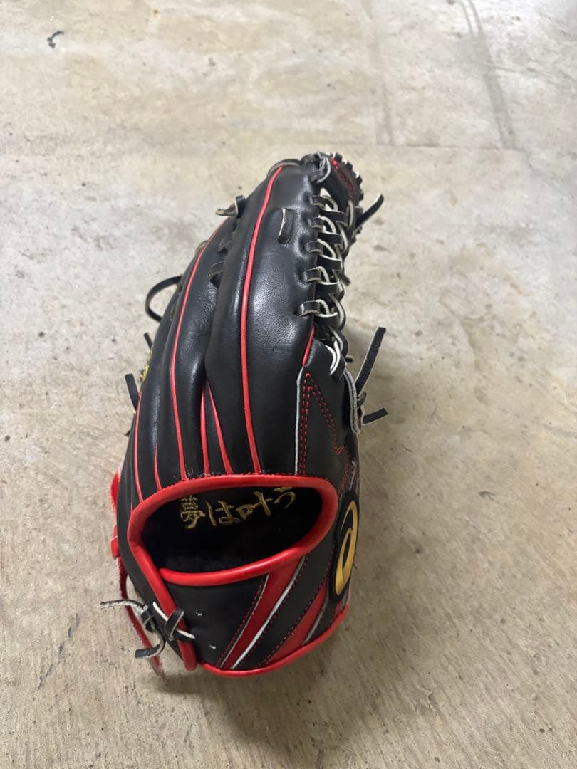 鈴木誠也 硬式グローブ