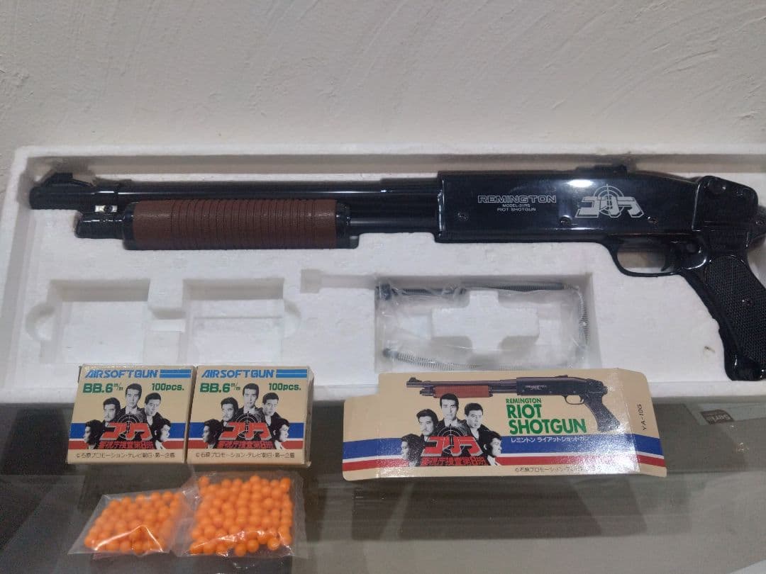 はみだし軍団　ゴリラ　 レミントン ライアットショットガン 警視庁捜査第８班