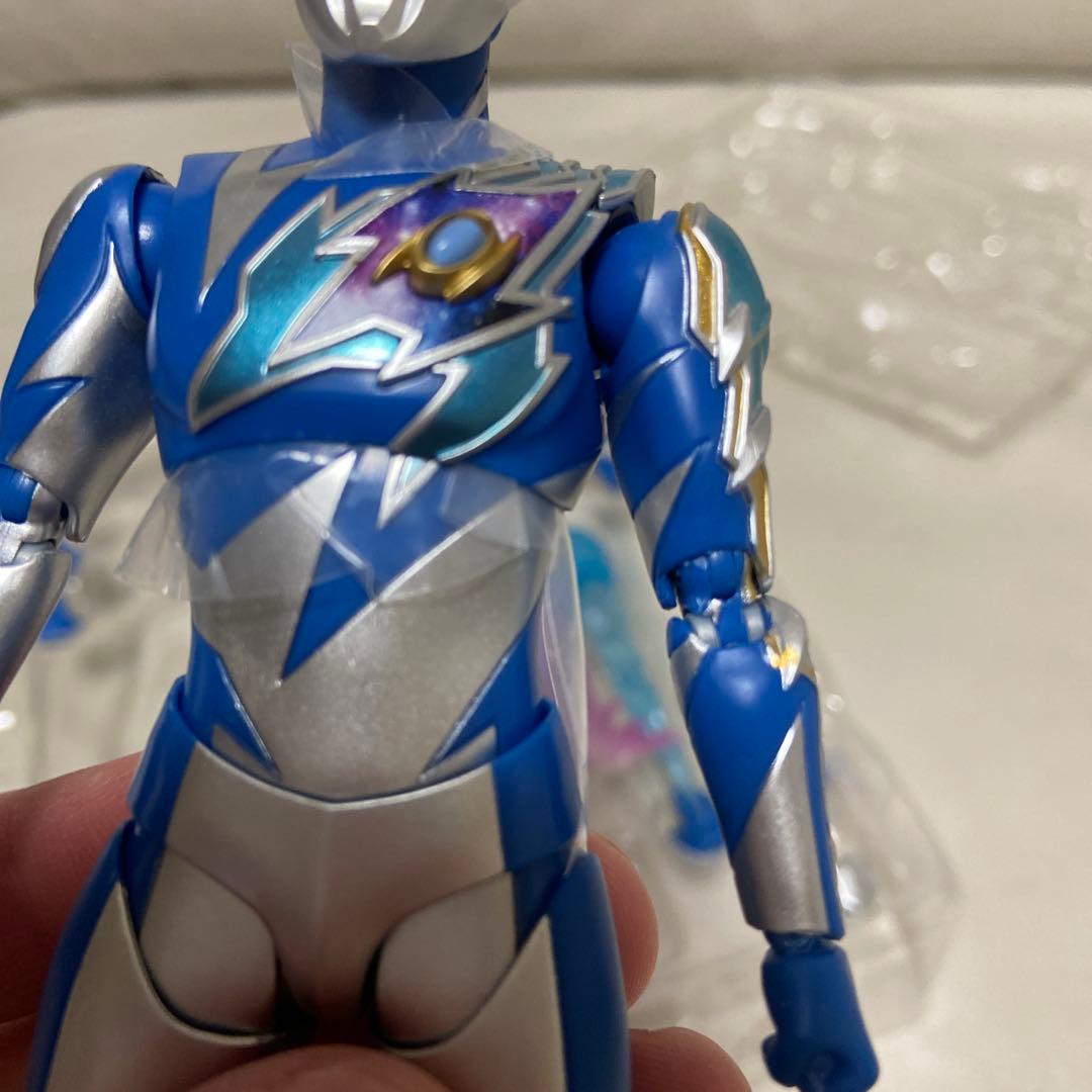 S.H.Figuarts フィギュアーツ　ウルトラマンデッカー　ミラクルタイプ