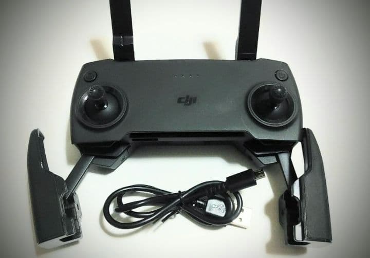 【専用】DJI Mavic Mini 入門セット予備バッテリーと予備プロペラつき