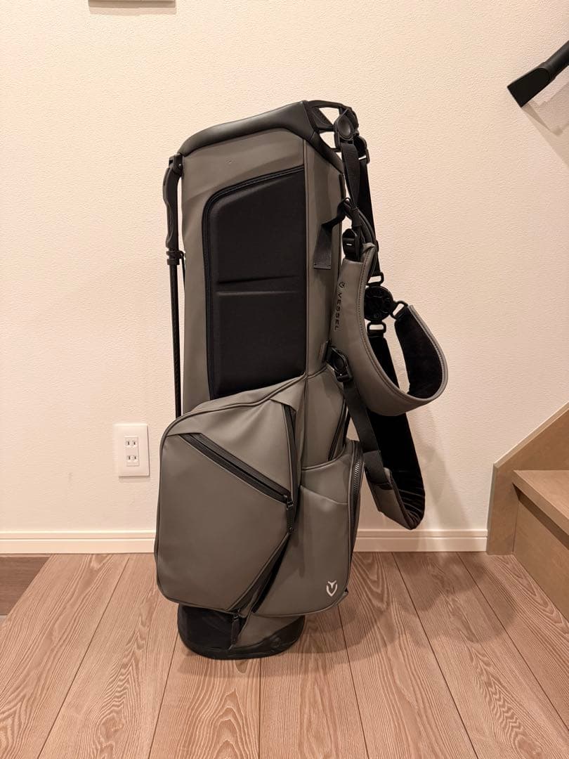 週末特価　VESSEL グレー スタンドバッグ　Player3.0