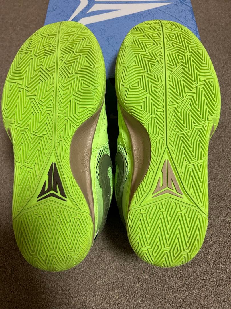 NIKE JA1 EP ナイキ　ジャ1