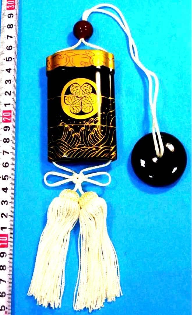 水戸黄門　印籠　三つ葉葵　葵