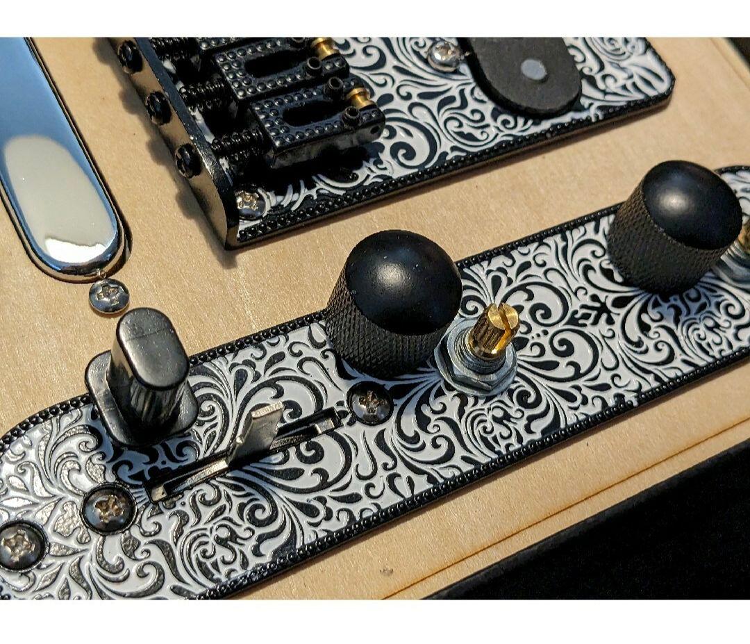 アルニコV　ピックアップ　ローラーサドル　メタルプレート　アセンブリ　セット